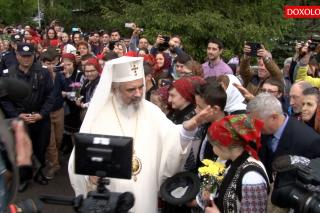 (Video) Preafericitul Părinte Patriarh Daniel la Mănăstirile Putna și Sihăstria Putnei