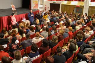 (Video) Părintele Constantin Necula la Conferințele „Ai copil. Învaţă să fii părinte!”