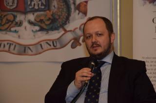 „Creștinul în cetate” - a fost lansat manualul de supraviețuire semnat de Adrian Papahagi