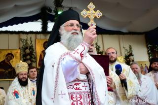 (Video) Arhimandritul Melchisedec Velnic: „Sfinții Putneni să vă fie ocrotitori!”