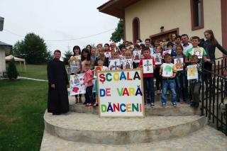 Activităţi pentru copii la Dănceni şi Hârja