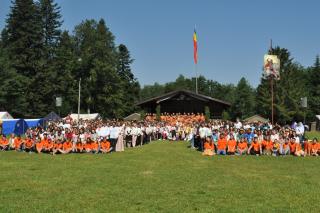 (Video) 700 de tineri și-au dat întâlnire în Poiana Nemțișor