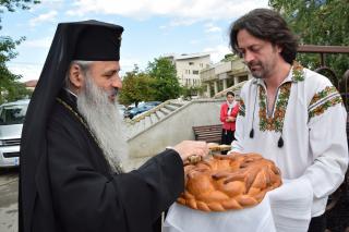 Pictura interioară a Bisericii Banu din Iași, resfințită de 2 ierarhi