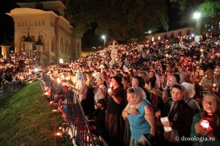 Prohodul Maicii Domnului la Mănăstirea Nicula
