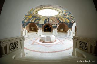 Sala Baptisteriu din cadrul Muzeului Mitropolitan Iași (galerie FOTO)