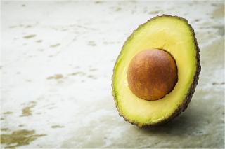 Digestie ușoară, cu smoothie de avocado