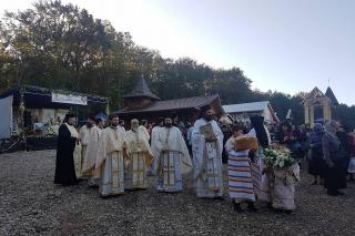 Schitul „Sfântul Cuvios Alexie“ a fost sfinţit de IPS Ioachim
