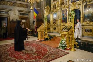 (Foto) Rugăciuni arhierești în cinstea Sfântului Gheorghe, ocrotitorul Mitropoliei Moldovei și Bucovinei