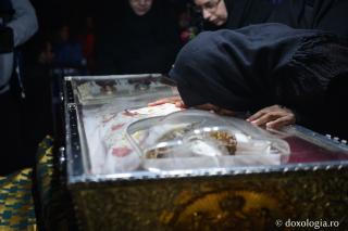 Închinare Sfintei Parascheva