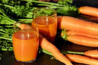 Suc natural alcalinizant cu morcov