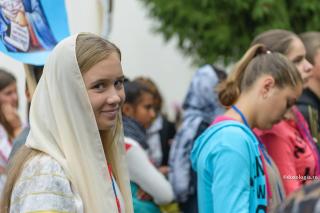 De Ziua Educației, despre cea mai frumoasă și mai înaltă „școală” a iubirii și a dăruirii - Sfânta Liturghie