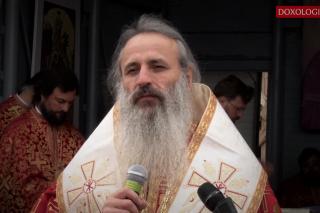(Video) „În viață se cuvine să facem alegerea cea bună, asemenea Sfântului Dimitrie” - IPS Teofan