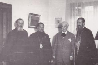 Sadoveanu, apărător al monahismului românesc