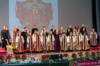 Corul „Madrigal“ a concertat la Bacău