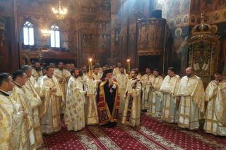 Preoţii Protopopiatului Sascut s-au reunit la Roman