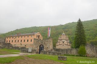 Manasija - una dintre cele mai mari și mai vechi mănăstiri din Serbia (galerie FOTO)