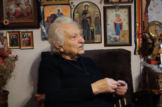 „Nu mă lăsa, Doamne, să cad din braţele Tale!” – de vorbă cu doamna Aspazia Oţel Petrescu