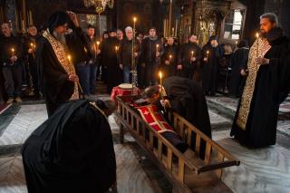 Înmormântarea monahilor – Rânduieli athonite