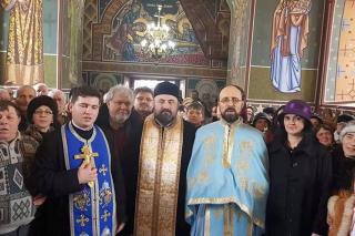 Preoţi slujitori pentru parohiile Albele şi Căbeşti