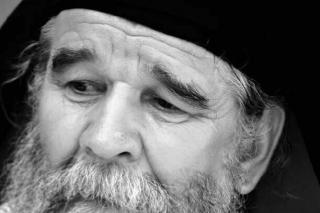Arhimandritul Arsenie Voaideş s-a mutat la ceruri