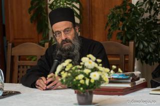 (Video) Pr. Macarie Simonopetritul: Fiecare Sfântă Liturghie este o descoperire a prezenței lui Dumnezeu