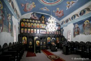 Mănăstirea Strâmbu-Găiseni