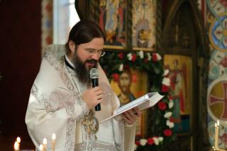 „Să ne iubim unii pe alții, așa cum ne-au iubit părinții și strămoșii noștri, care ne-au lăsat o moștenire de cinste, plătită cu sânge”