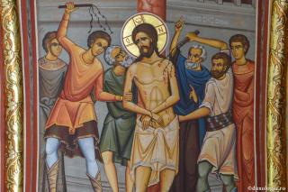 (Audio) „Sfânta Cruce este Altarul jertfei dureroase a Mântuitorului Iisus Hristos” - Arhimandritul Andrei Vinca
