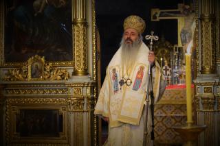 (Video) „Biserica este locul în care omul vine să-și arate rana sufletului său” - IPS Teofan