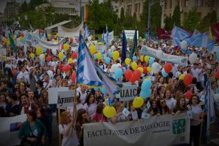 (Video) Studenții ieșeni la „Marșul Absolvenților” 2018