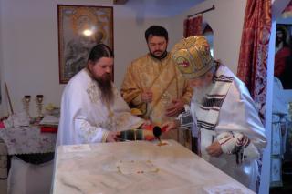 IPS Pimen a sfințit biserica Parohiei „Sfinții Apostoli” din Vatra Dornei