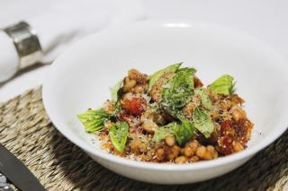 Salată de fasole cu mentă