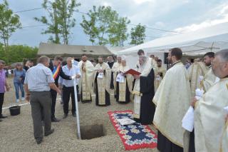 Punerea pietrei de temelie pentru noua biserică din Podul Jijiei