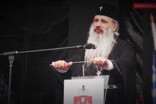 (Video) „Dumnezeu vrea să vă împliniți în cariera voastră” - IPS Teofan
