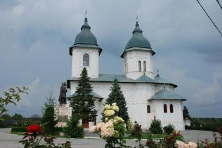 Hramul Catedralei Episcopale din Huși