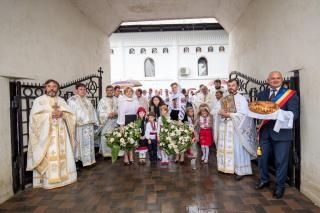 IPS Pimen, la sfințirea bisericii din Ipotești: „Să ne îngrijim de hrana pentru trup, dar nu îngrijorându-ne”