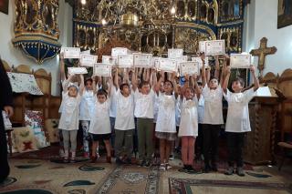 Tinerii şi copiii, implicaţi în activităţi pe perioada verii