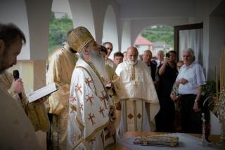 (Video) Binecuvântare arhierească în Cartierul Gara Veche din Piatra Neamț