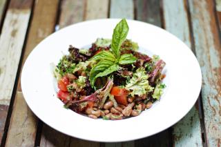 Salată de fasole