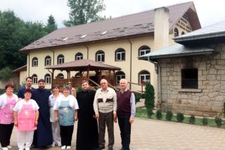 Sprijin pentru copiii și bătrânii aşezământului de la Hârja