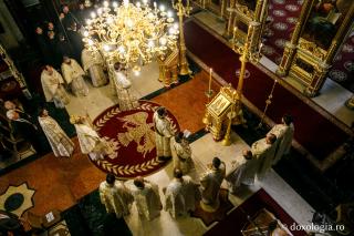 (Foto) Liturghie Arhierească în debutul celei de-a doua ediții a Festivalului de Muzică Bizantină de la Iași
