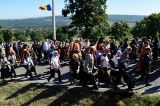 Procesiunea „Drumul Crucii” la Mănăstirea Hadâmbu