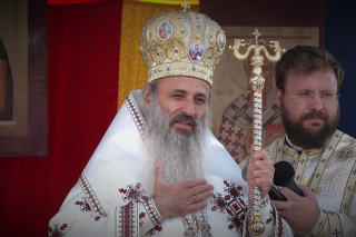 (Video) „Să păstrăm valorile sfinte ale familiei” - IPS Teofan
