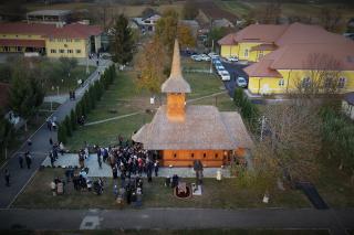 (Video) A fost sfințită biserica Centrului  de Recuperare  a Persoanelor cu Handicap  din Păstrăveni-Neamț