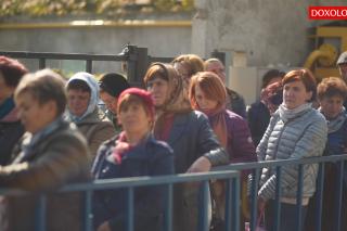 (Video) Emoție și rugăciune – pelerini la Sfânta Cuvioasă Parascheva