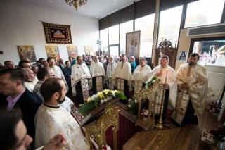 Hram la Parohia „Sfântul Apostol şi Evanghelist Luca” din Iași: „Slujbele pe care le săvârşim sunt legături între inimile noastre şi punţi către Dumnezeu”