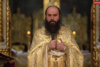 (Video) Mincinoase sunt buzele care spun că familia nu este o temă importantă