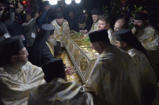 (Video) Procesiunea scoaterii moaștelor Sfintei Cuvioase Parascheva