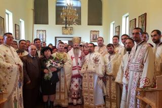 Liturghie arhierească în Parohia Deleni, Protopopiatul Huşi