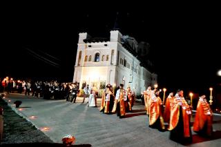 Procesiune în cinstea sfinţilor